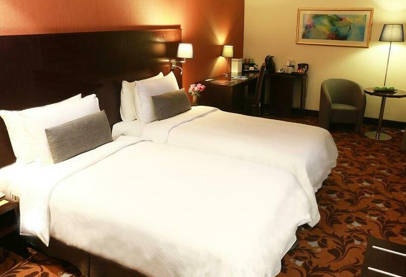 اتاق استاندارد با چشم‌انداز رودخانه, Babylon Rotana