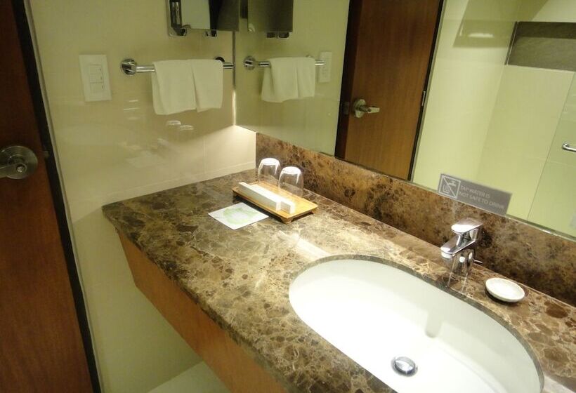 プレミアムルーム, Best Western Plus The Ivywall Hotel   Palawan
