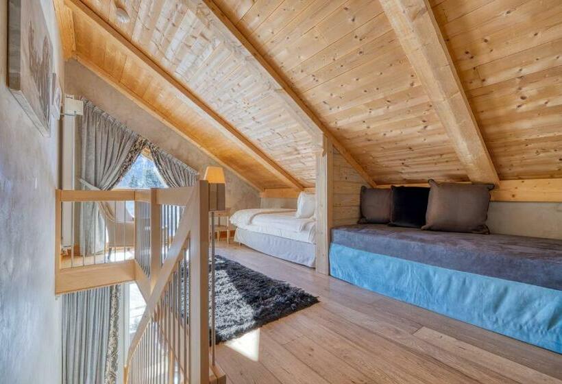 Люкс Дюплекс, Hôtel L Hélios