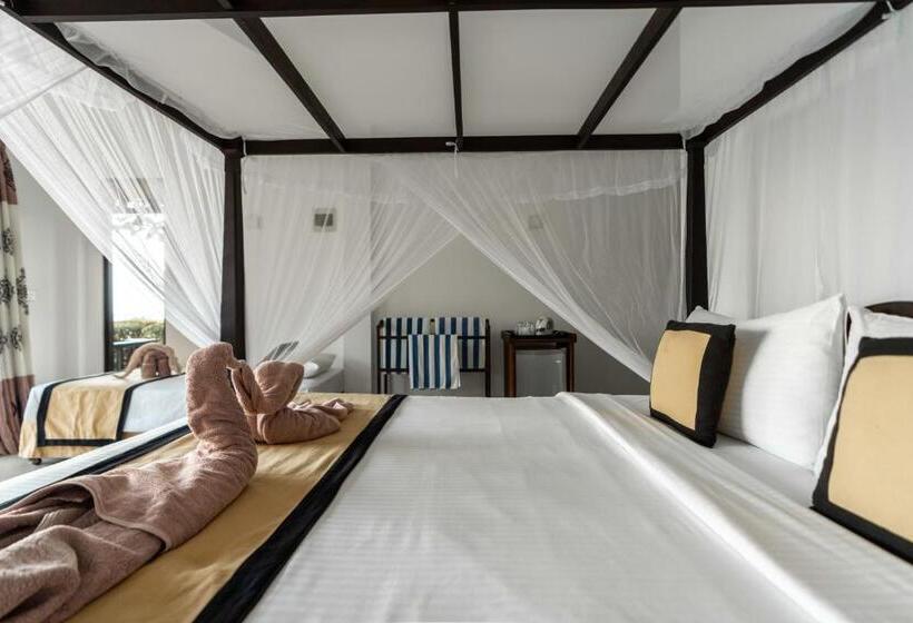 Номер Deluxe Вид на Море с Балконом, Ananthaya Beach