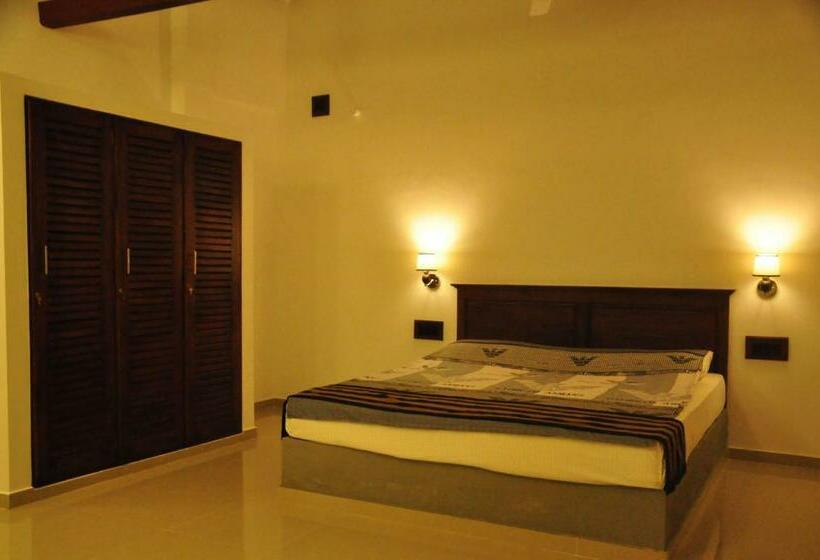Номер Deluxe, Asantha Guest House