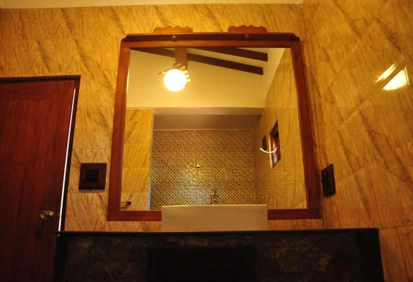 Семейный Номер Deluxe, Asantha Guest House