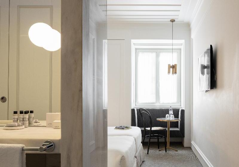 Quarto standard, Lisboa Pessoa