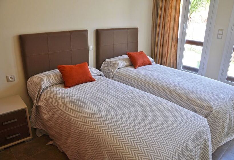Apartamento 4 Quartos, Mnar Castle
