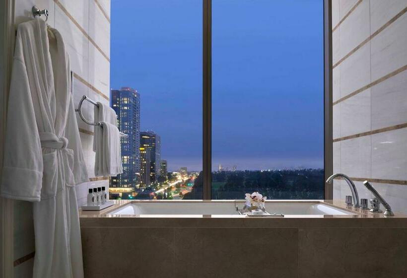 디럭스 주니어 스위트, Waldorf Astoria Beverly Hills