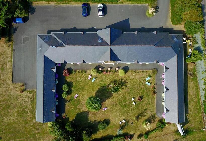 Семейный Номер Вид на Сад, Hôtel Heod   Binic   Saint Quay Portrieux