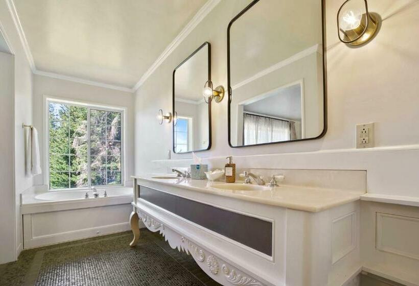 Стандартный Номер Кровать Кинг, Mendo Bungalow