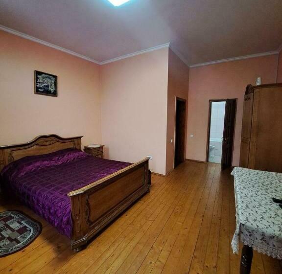 اتاق استاندارد, Zatyshok