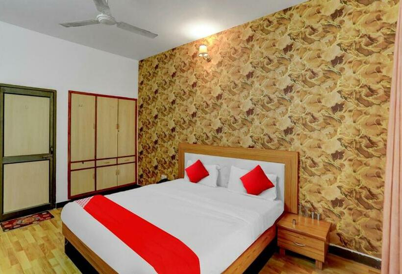 Трехместный Номер Классика, Oyo Flagship 81457 Hotel Bibo Hill View
