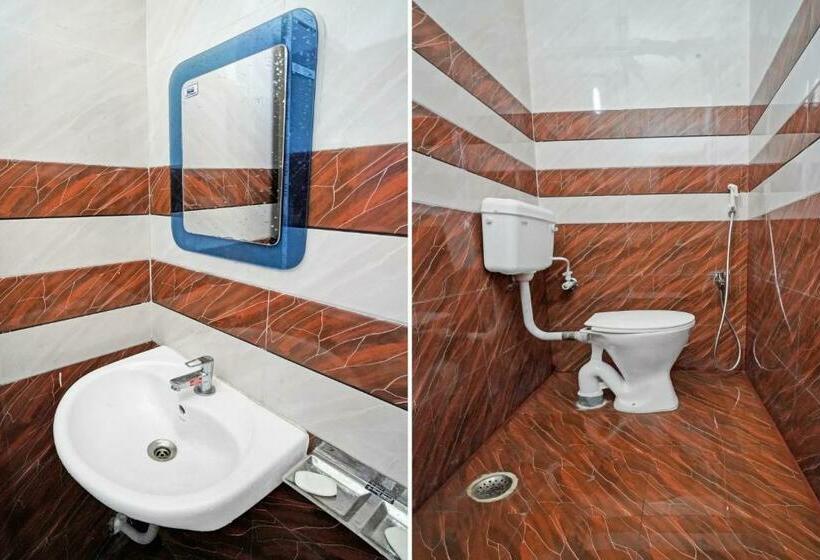 Трехместный Номер Классика, Oyo Flagship Hotel Sun City