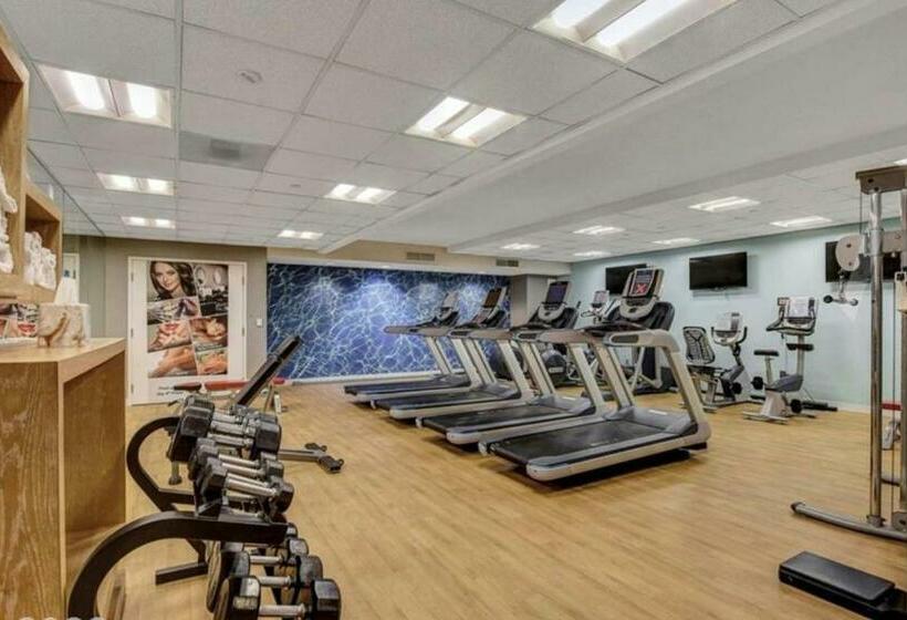 带1个卧室的带阳台的公寓, Condo At Platinum Hotel Strip View
