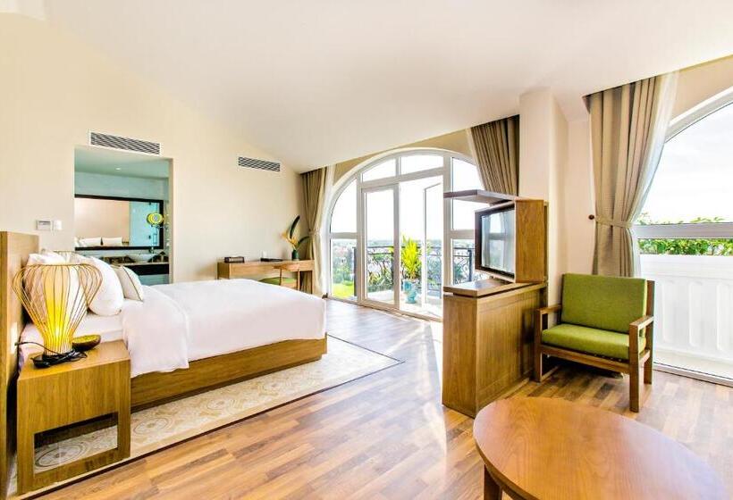 مجموعه ویستا شهر, Lasenta Boutique Hotel Hoian