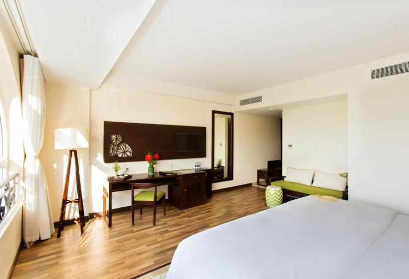 اتاق لوکس با چشم‌انداز, Lasenta Boutique Hotel Hoian
