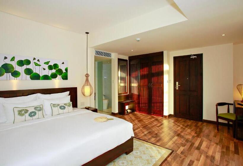اتاق لوکس با چشم‌انداز, Lasenta Boutique Hotel Hoian