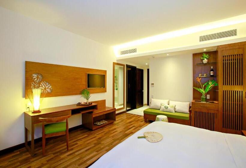 اتاق خانوادگی تودرتو, Lasenta Boutique Hotel Hoian