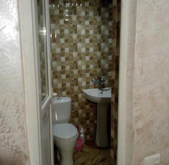 اتاق استاندارد چهار تخته, Mini Hotel On Guramishvili 22