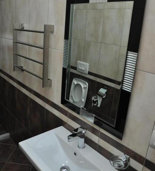 سوئیت با بالکن, Sunrise Hotel Cameria