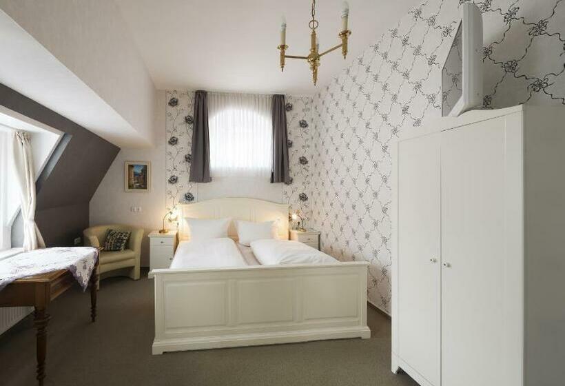 스탠다드 룸, Haus Müller