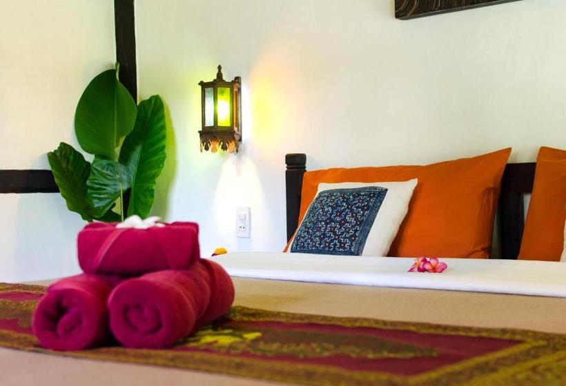 Classic room with balcony, Hillside  Nature Lifestyle Lodge