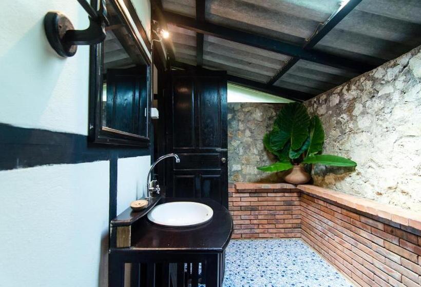 스탠다드 테라스 룸, Hillside  Nature Lifestyle Lodge