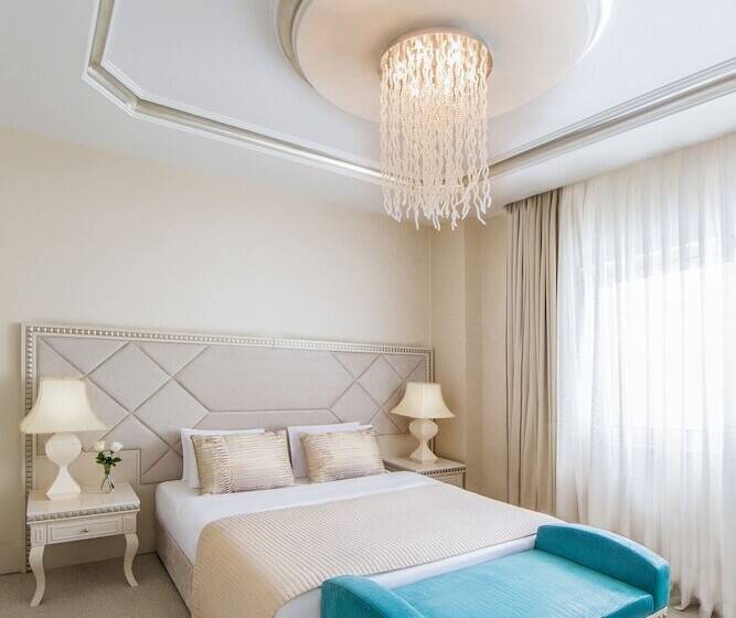 Президентский Люкс, Qafqaz Riverside