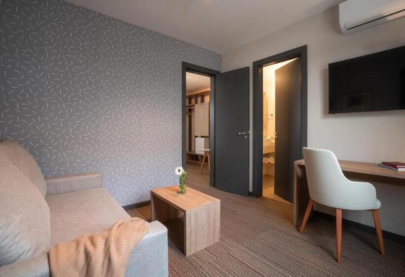 스위트, Like Design Hotel Rivera