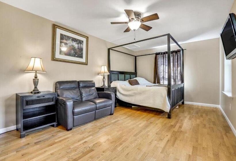 Номер Стандарт с Гидромассажем, Moondance Ridge Suites