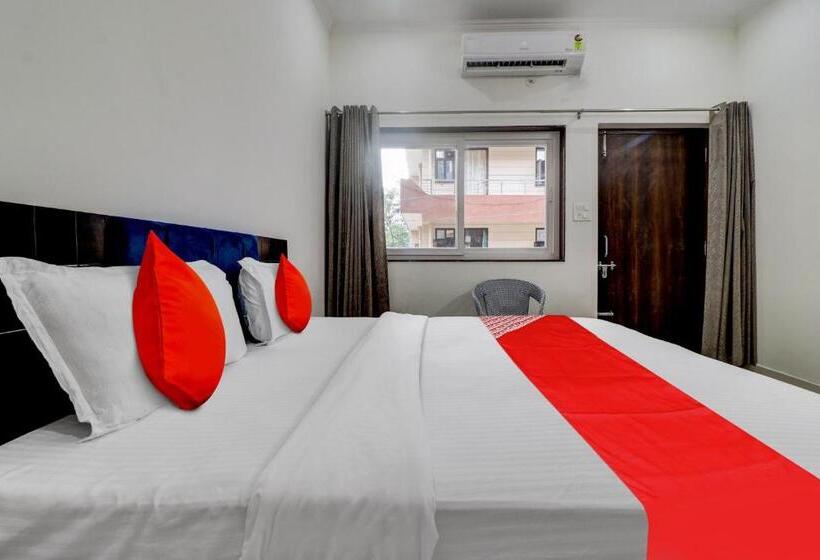 스탠다드 룸, Oyo Flagship Malsi Forest View Home Stay