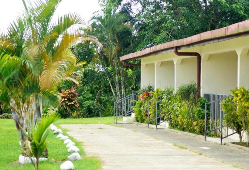 스탠다드 발코니 룸, Tailevu