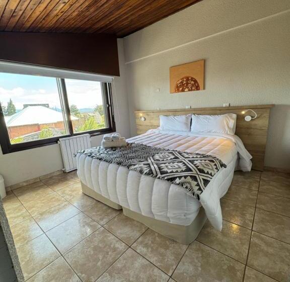 غرفة قياسية رباعية مطلة على الحديقة, El Residencial B&b