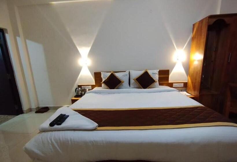 Номер Deluxe, Sviksha Inn Ooty