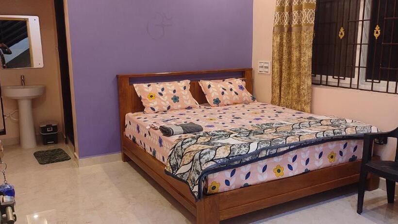 标准间, Mamatha Guest Inn