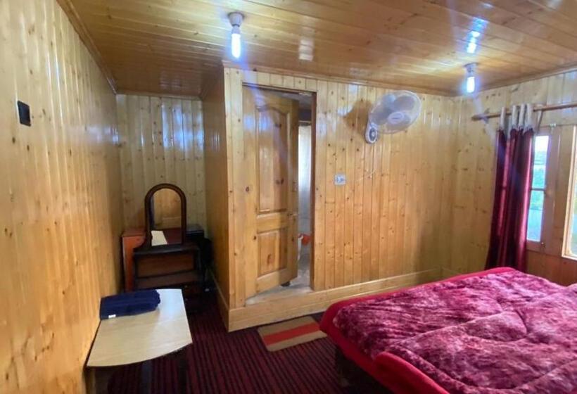 اتاق استاندارد با چشم‌انداز باغ, The Sarwah, Stay Blessed! Hotel And Restaurant