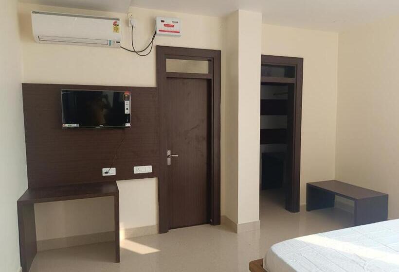 اتاق استاندارد با سرویس بهداشتی مشترک, Welcome Tower