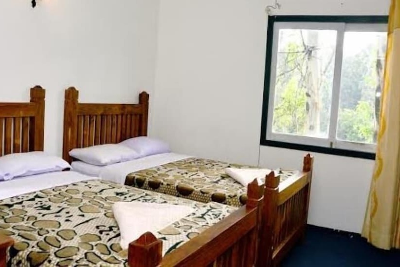 اتاق استاندارد سه نفره, New Tour Inn