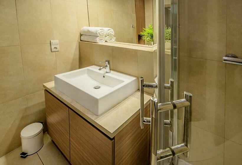 استودیوی استاندارد, Angel City Center Krakow Apart