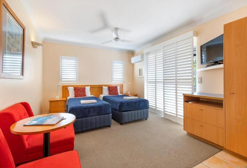 스탠다드 스튜디오, Twin Quays Noosa