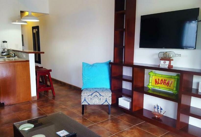 جناح, Tres Cocos Resort