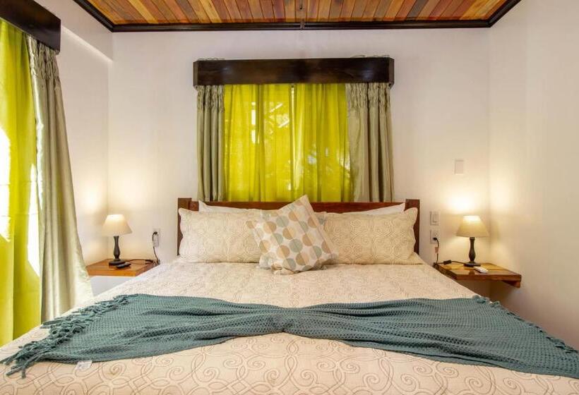 شقة غرفة واحدة مطلة على البحر, Tres Cocos Resort