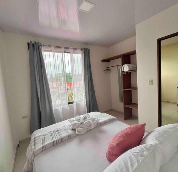 דירת שני חדרים, Tico Bed & Breakfast La Fortuna