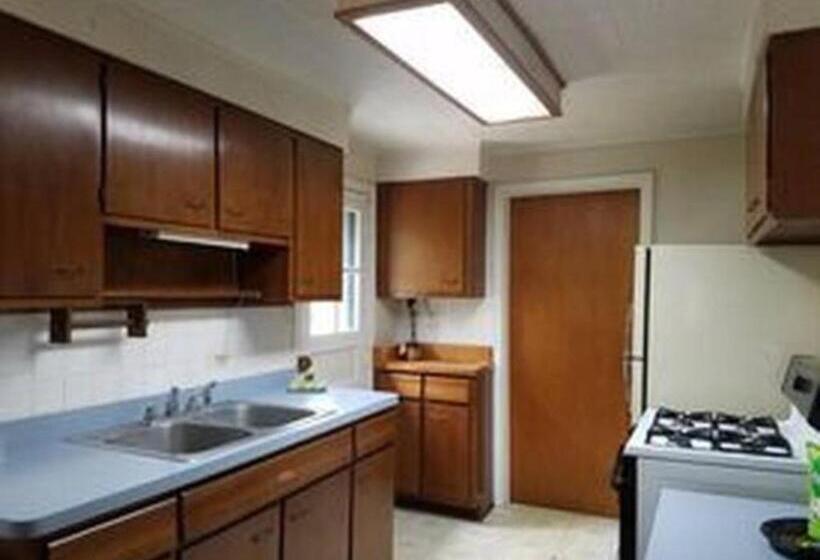 חדר סטנדרט נוף לגינה, Lh Guest House