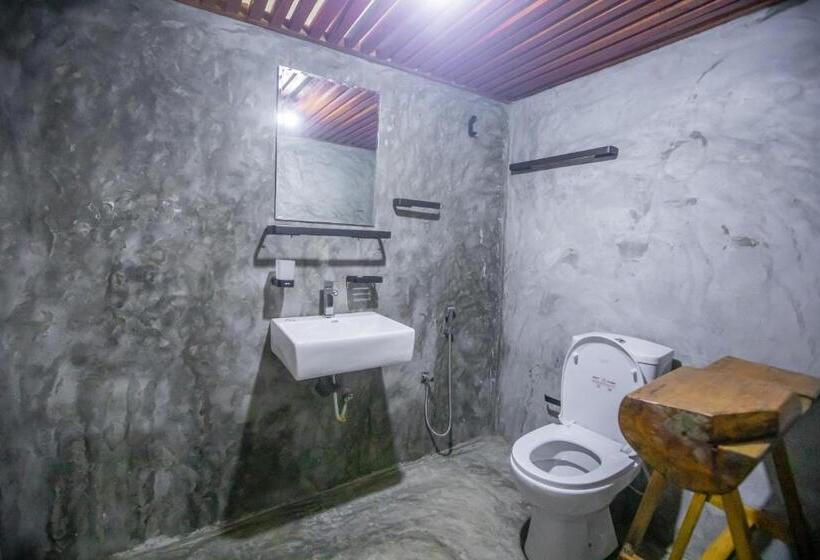 Номер Стандарт Вид на Озеро, Algama Ella Resort