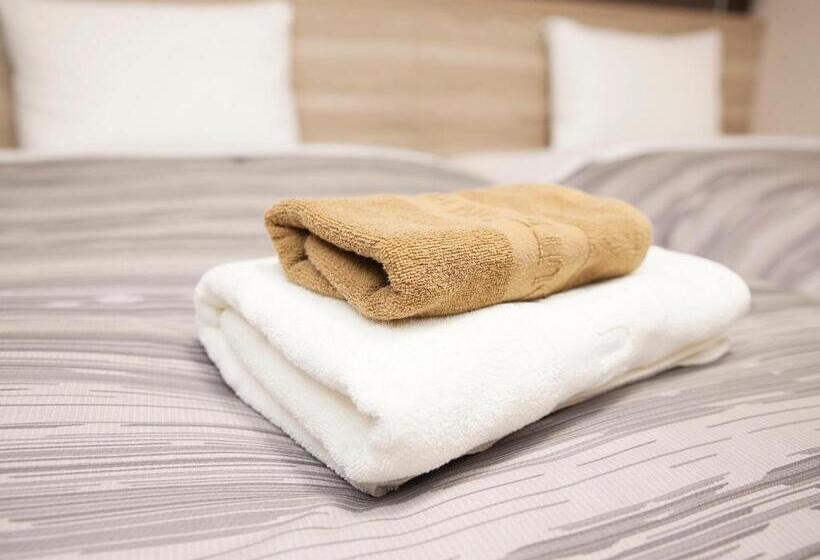Номер Стандарт, Route Inn Grand Nakano Obuse