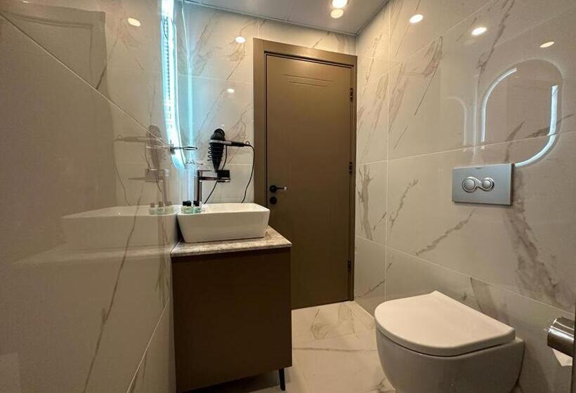 经济房, Istanblu Hotel Atasehir