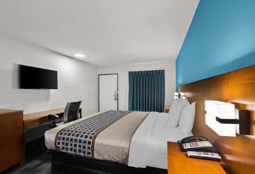 스탠다드 룸 킹사이즈 침대, Rodeway Inn
