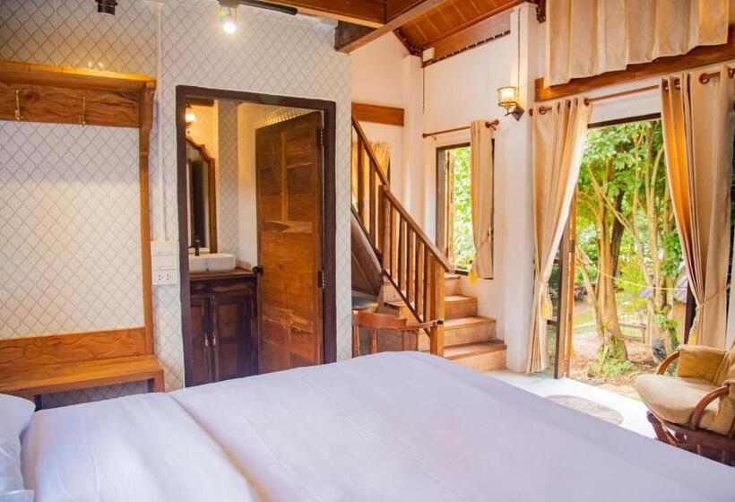 Шале 1 Спальня, Ban Kaew Mo Ra Glamping & Restaurant