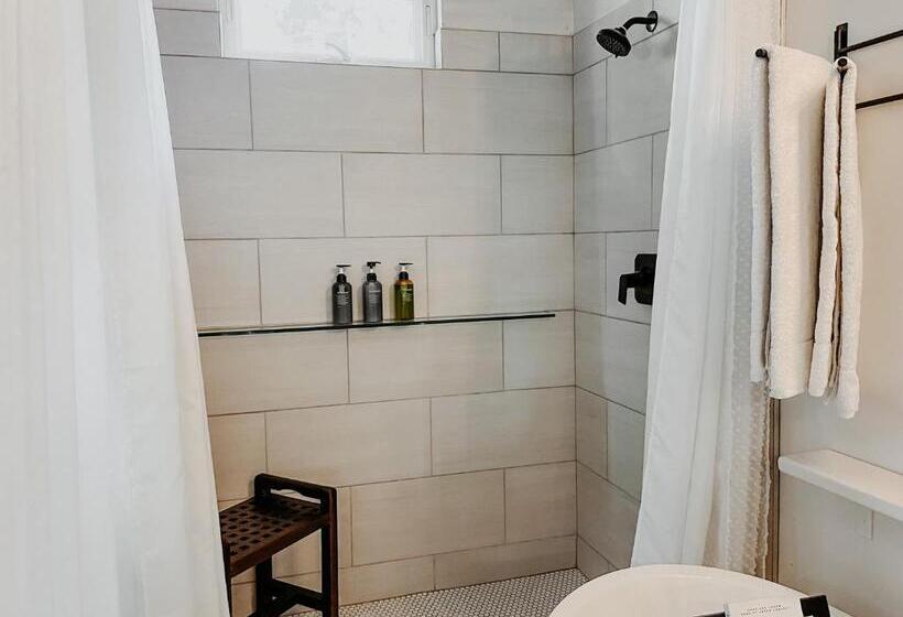 Студия Стандарт, Inn Santa Clara