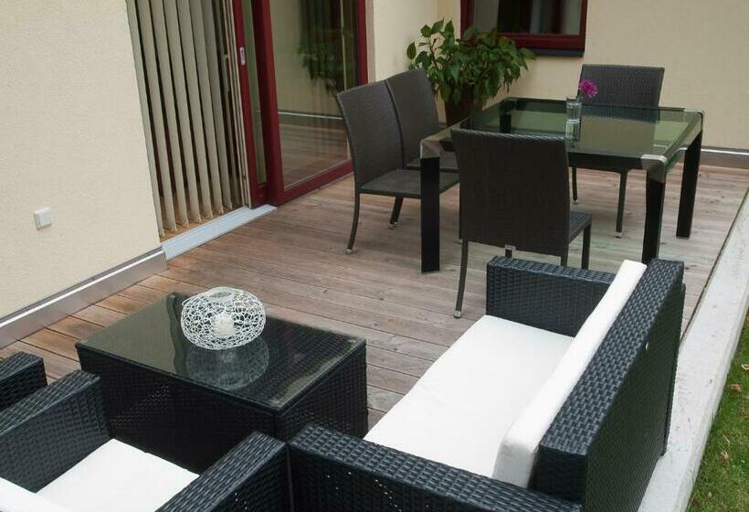 Апартаменты 2 Спальни, 3 Mohren