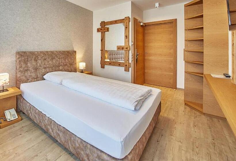 Номер Стандарт Индивидуальный с Балконом, Rosentalerhof Hotel & Appartements