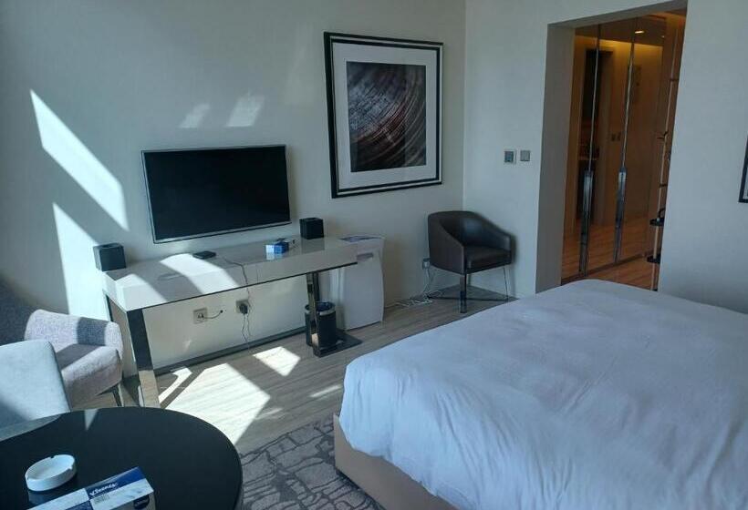 スタンダードスタジオ, Suites   Damac Tower Riyadh